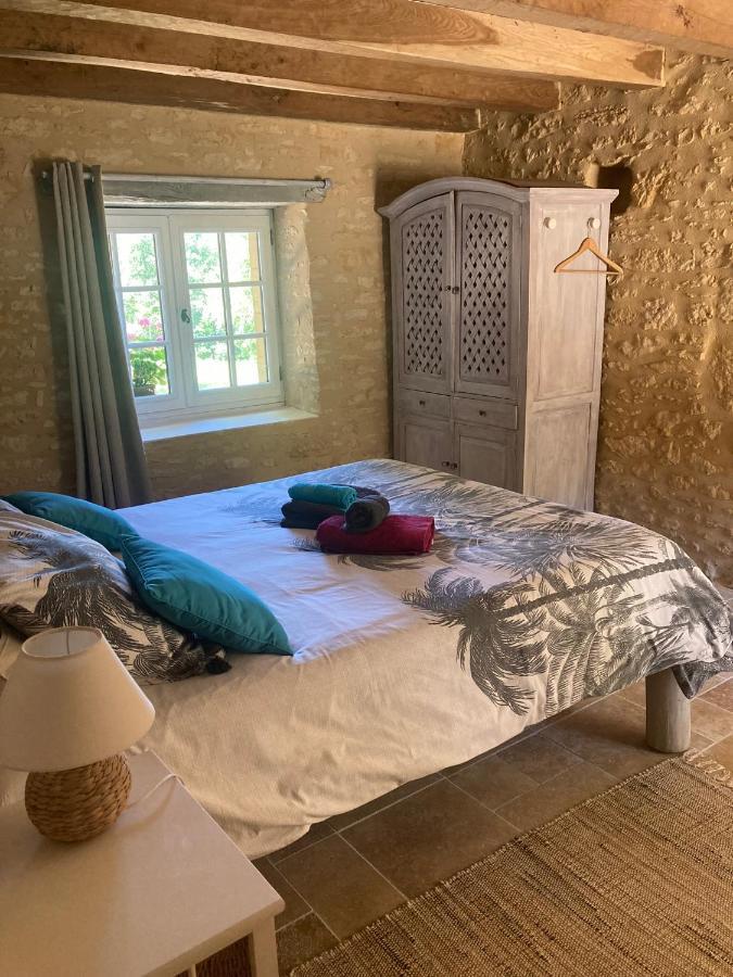 Sainte-NathalèneLogis Des 4 Fees Et Son Bain Nordique别墅 外观 照片